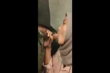 Bokep Indo Hijab Diminta Puasin Pasangan Sebelum Tidur Lumer WOT