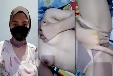 Toket Mungil Dedek Aprilia Masih Kenceng