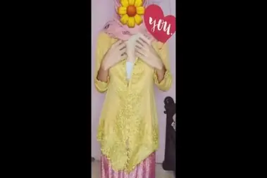 Ukhti Kebaya Pink Berani Menggoda Om Tajir